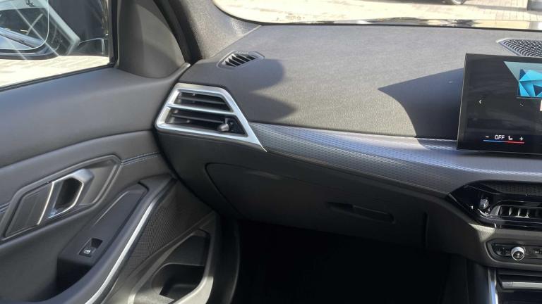 2025 BMW 3 Series 330e 22.3 kWh M Sport 4dr Step Auto Saloon Plug-In Hy Automatic