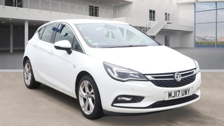 FINANCE AVAILABLE 2017 VAUXHALL ASTRA 1.6 CDTi ecoTEC BlueInjection SRi LONG MOT