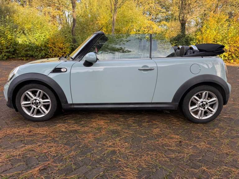 MINI CONVERTIBLE 1.6 Cooper D Convertible 2013