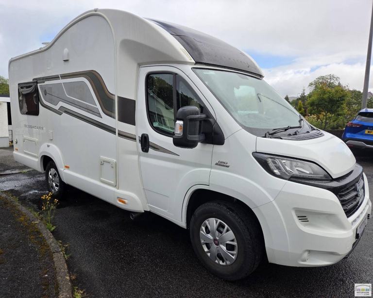 2016 BESSACARR 462  2-BERTH - 2-BELT - 1 OWNER - FSH - VERY LOW MILES