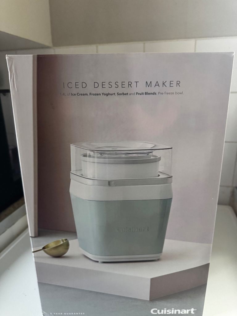 🍨 Cuisinart Iced Dessert Maker – Brand New – £65 🍨