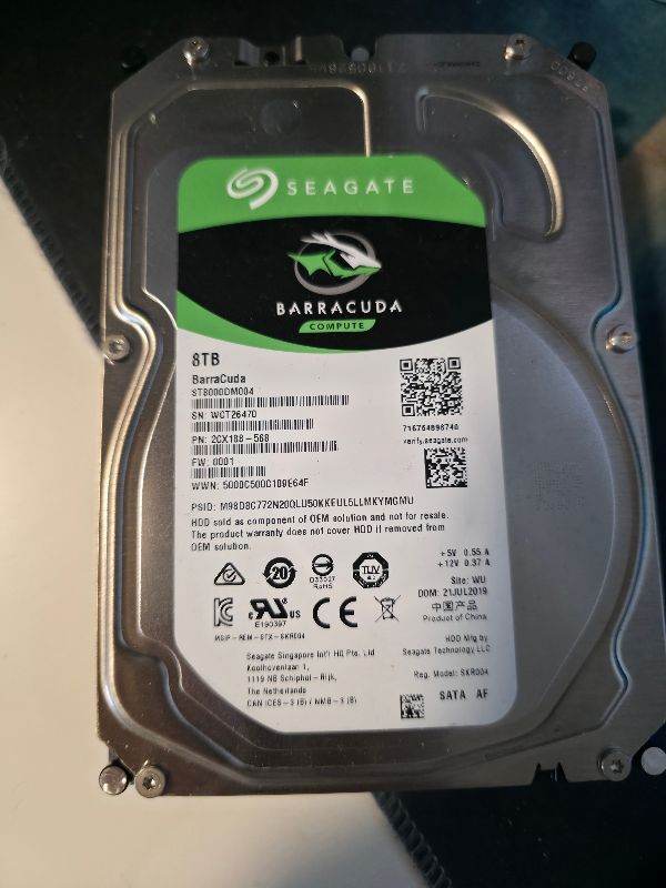 8tb 3.5" hard drive seagate