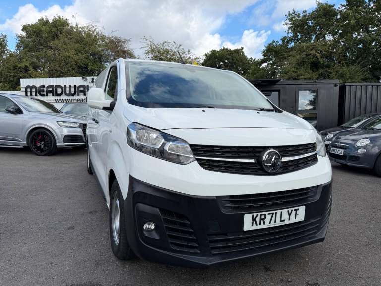 2021 Vauxhall Vivaro 2900 1.5d 100PS Dynamic H1 Van PANEL VAN DIESEL Manual