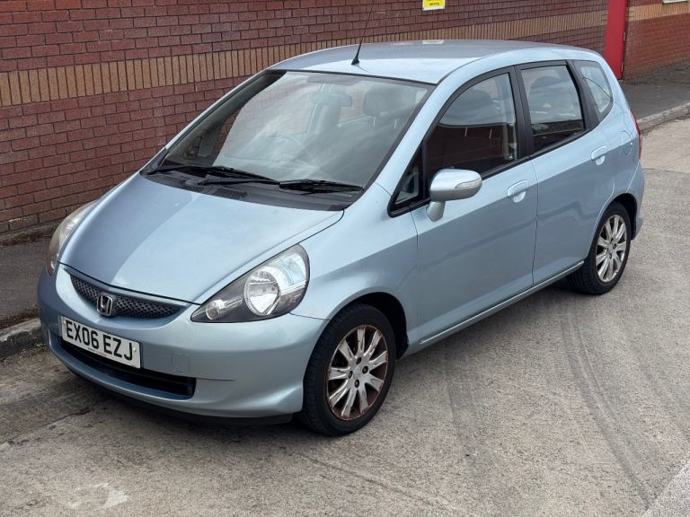 HONDA JAZZ 1.4 AUTOMATIC LOW MILES 75K