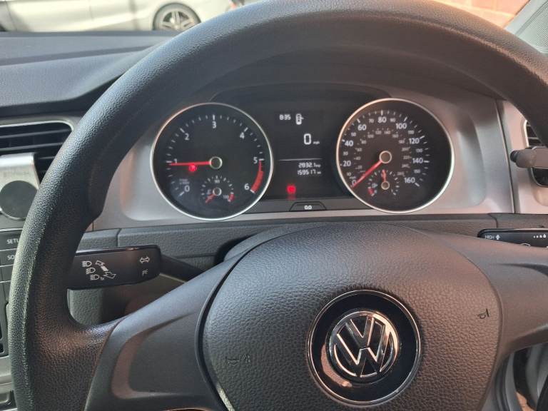Volkswagen, GOLF, Estate, 2014, Manual, 1598 (cc), 5 doors