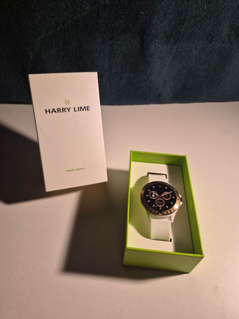 Harry Lime women's smart watch