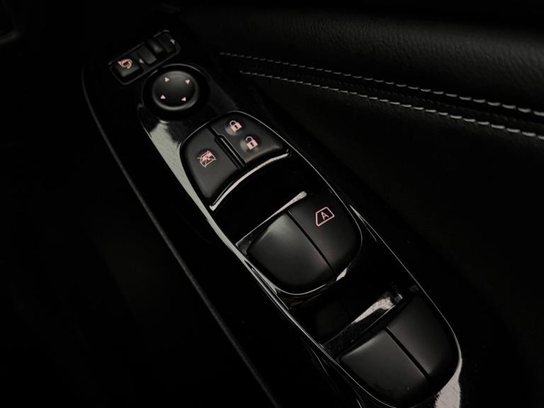 2022 Nissan Juke 1.6 Premiere Edition Auto Euro 6 5dr HATCHBACK Petrol/Electric Hybrid Automatic