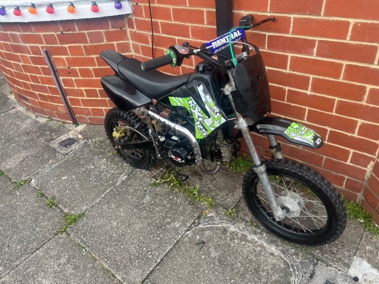 2025 M2R 125CC PIT BIKE 