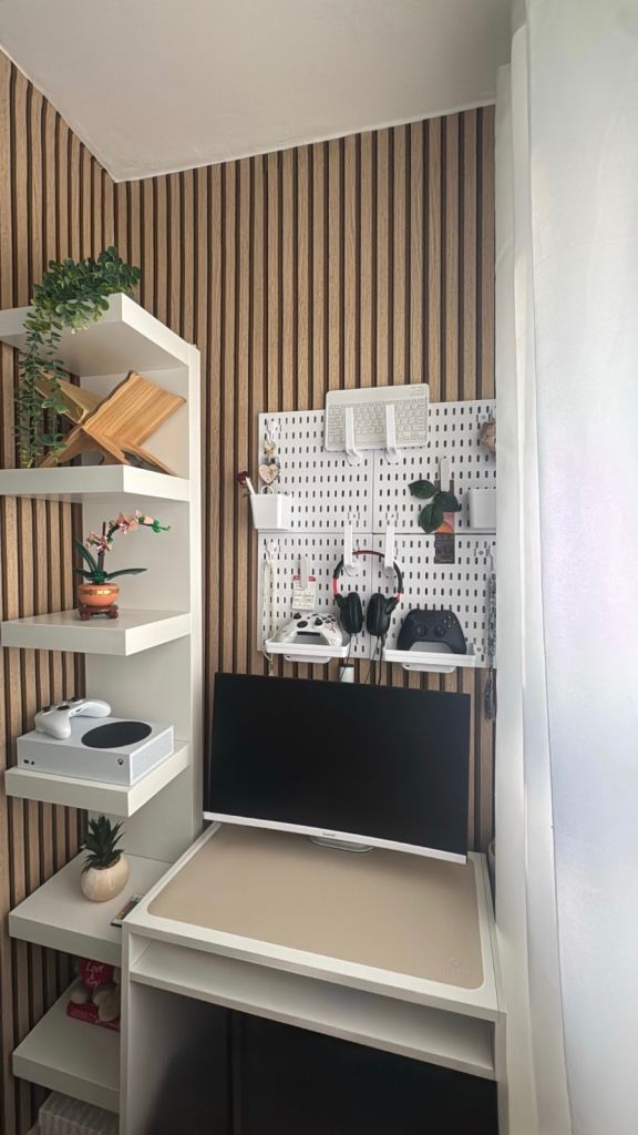 Small white Ikea Torald desk 