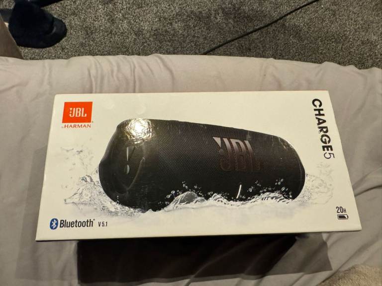 JBL Charge 5 Bluetooth speaker 