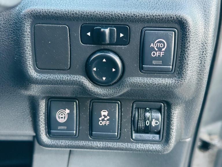 2014 Nissan Note 1.5 dCi Tekna Euro 5 (s/s) 5dr MPV Diesel Manual