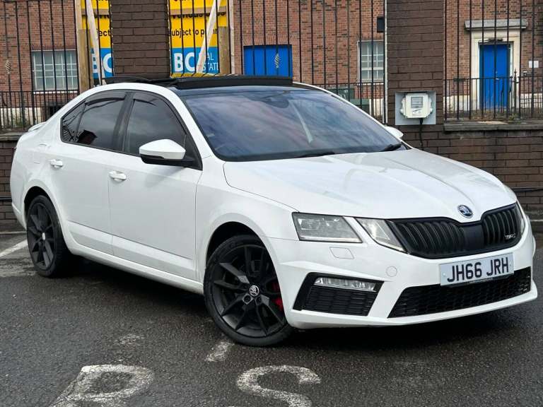 2018 Skoda Octavia 2.0 TDI vRS DSG Euro 6 (s/s) 5dr HATCHBACK Diesel Automatic
