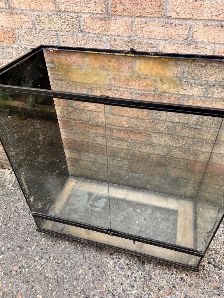 Exo Terra large vivarium 92 x 46x 92 