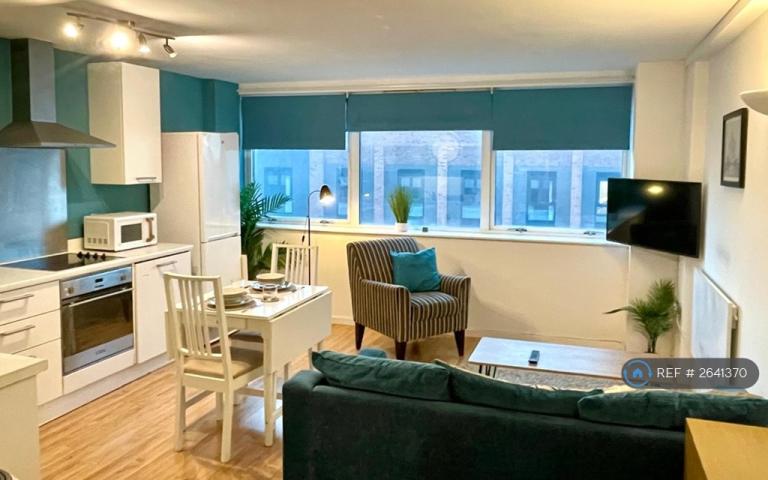 1 bedroom flat in Marco Island, Nottingham, NG1 (1 bed) (#2641370)