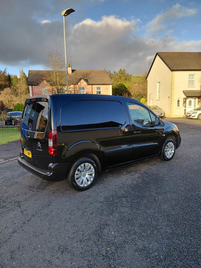 2017 citroen berlingo 1.6 hdi full year mot