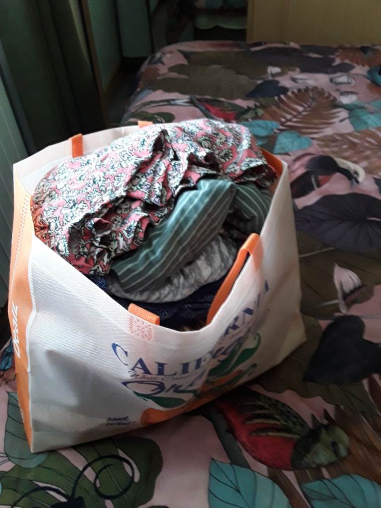 bag of womens clothing size20