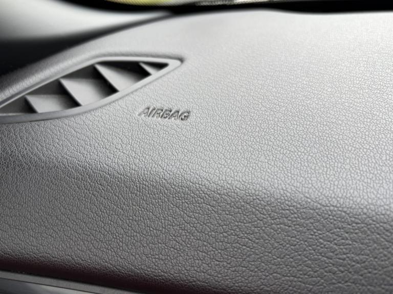 BMW Z4 2.0 Z4 sDrive20i M Sport Roadster 2013