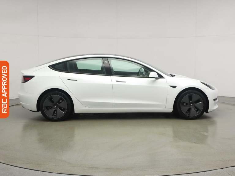 2021 Tesla Model 3 Standard Range Plus Saloon 4dr Electric Auto RWD (241 bhp) Saloon ELECTRIC Aut...