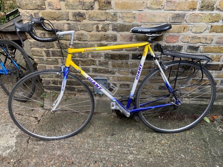 Giant Peloton Road Bike - Yellow/Blue, Fair Condition