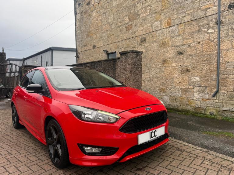 66 FORD FOCUS ZETEC S RED EDN 1.5 TURBO 5DR BODYKIT 18S TOUCHSCREEN PRIVACY B/TH
