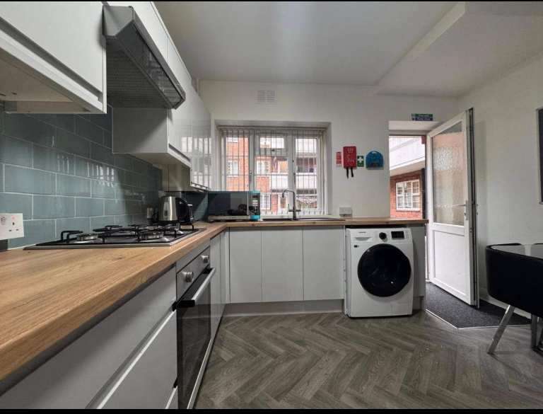 📢Supported Accommodation Available At Campbell Road ST4 4EY in Stoke-On-Trent (All DSS welcome)🏠