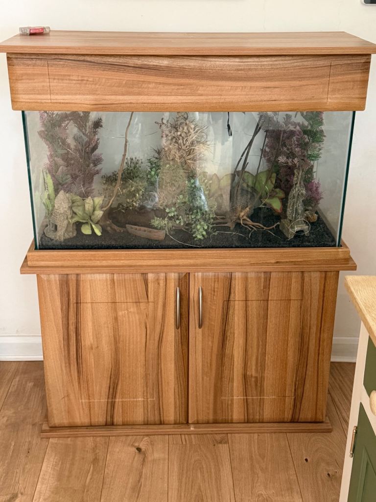 Fish tank
