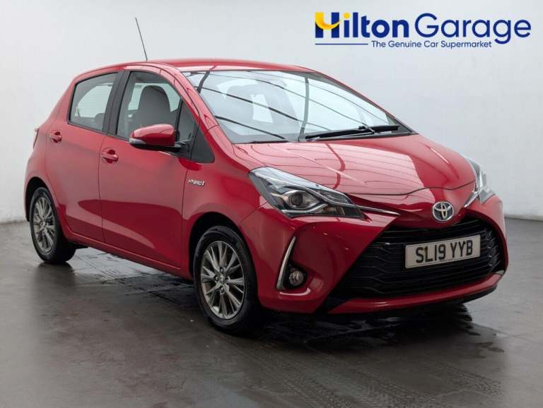 2019 Toyota Yaris 1.5 VVT-h Icon Hatchback 5dr Petrol Hybrid E-CVT Euro 6 (s/s) (100 ps) REVE HAT...