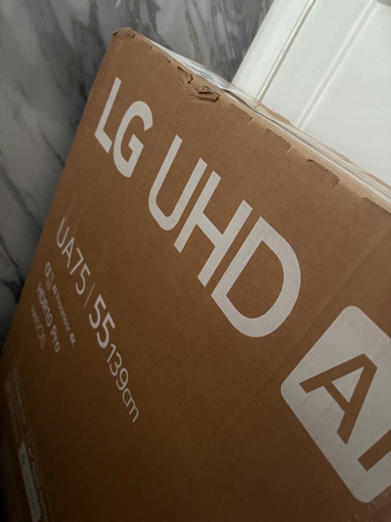 LG UHD TV UA75 55 139cm – Brand New in Box