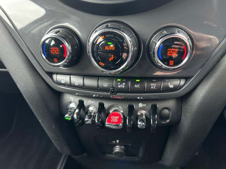 2019 MINI Countryman 1.5 Cooper Classic 5dr Auto HATCHBACK PETROL Automatic