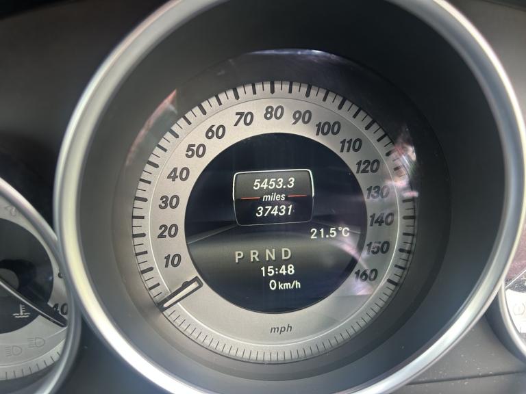 MERCEDES-BENZ C CLASS 1.6 C180 AMG Sport Edition 2015