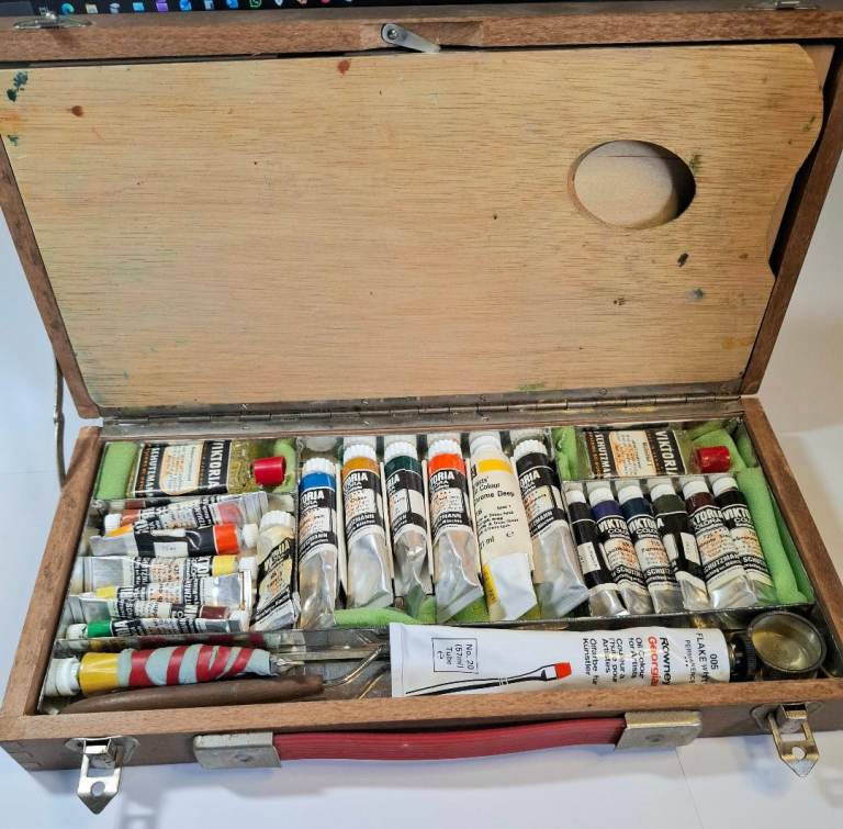 Vintage Viktoria Malkasten Oil Painting Set - A. Schutzmann Germany(c.1970's) - Pre-loved