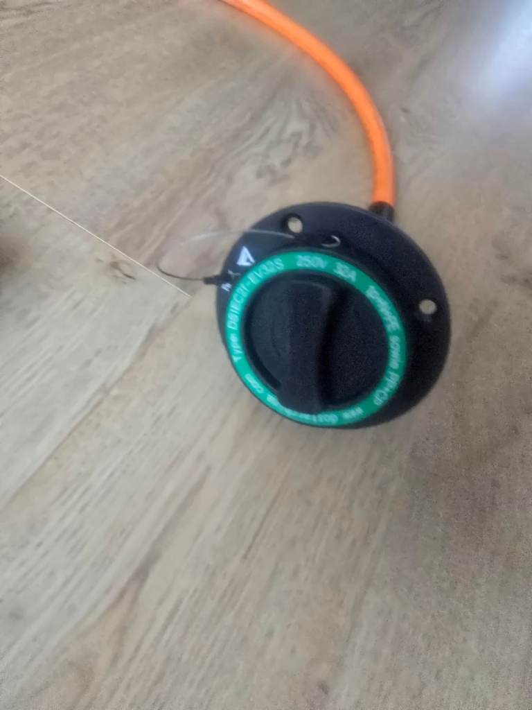 EV Charger Adapter Charging Cable Type2 Inlet to Type1 Plug Flexible 32A 1 Phase  RRP £198.00