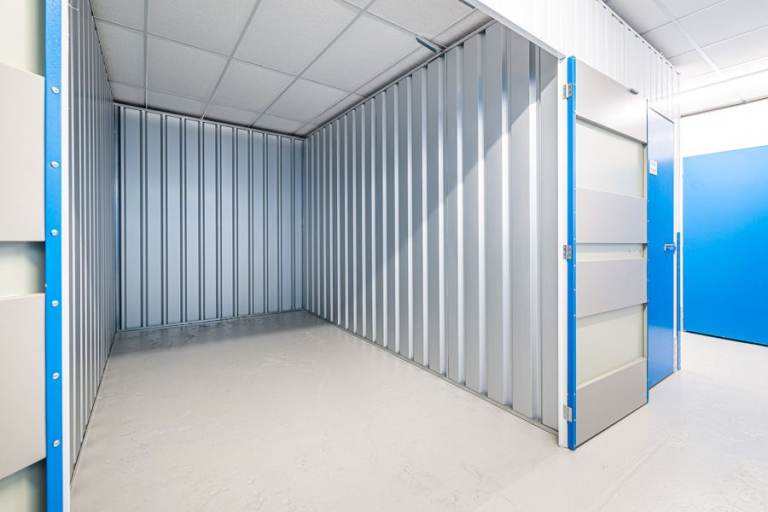 Secure Indoor Storage Unit – Clean, Safe & Easy Access