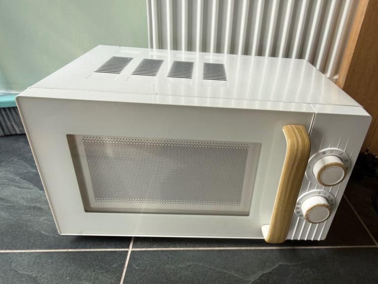 White Microwave Oven with Wooden Accents by – As Good As New