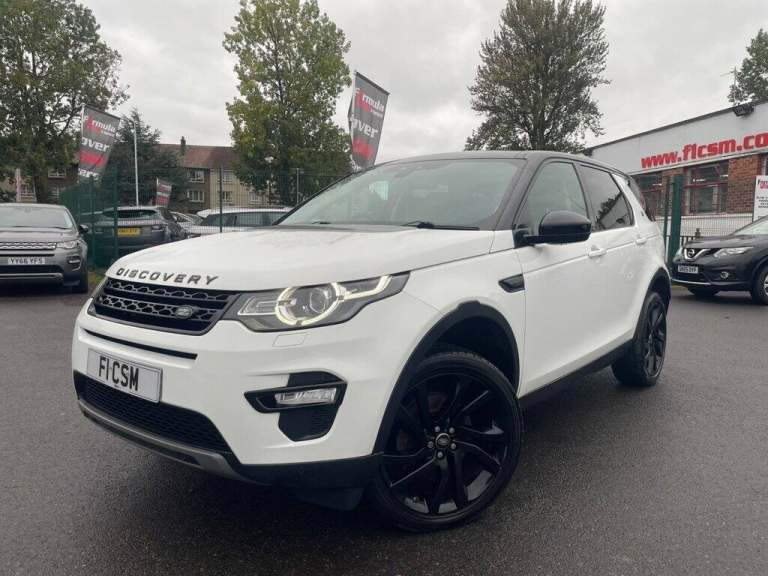 2017 Land Rover Discovery Sport 2.0 TD4 HSE Black SUV 5dr Diesel Auto 4WD Euro 6 (s/s) (180 ps) E...
