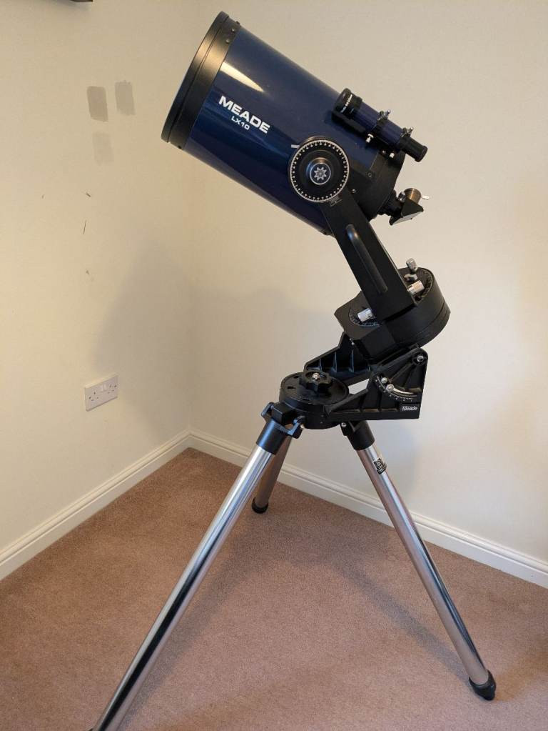 Meade LX10 Telescope + Tripod + Lenses/Eyepieces + Camera Adaptor