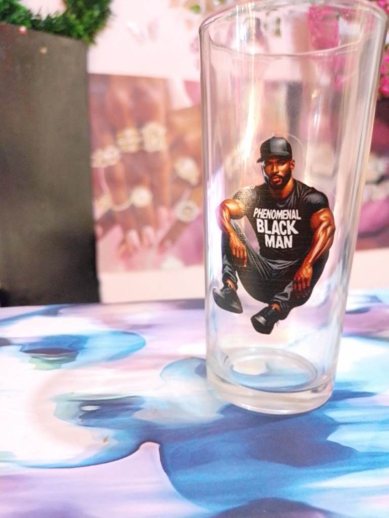 Phenomenal graphic – Clear glass-Brand New