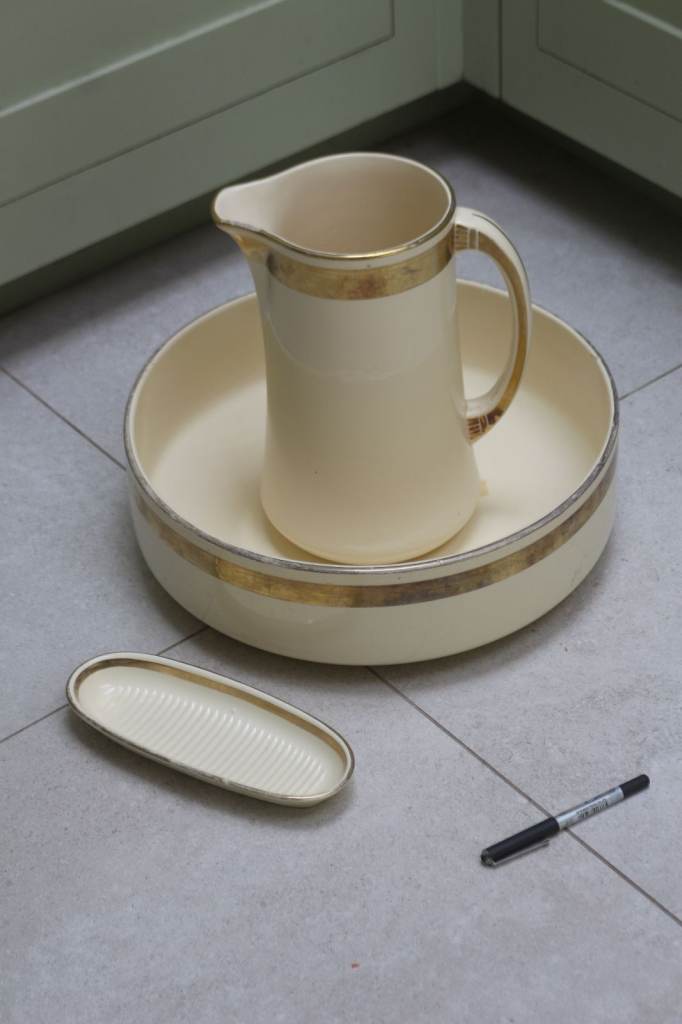 Antique vintage Depose pitcher and basin jug, bowl and soap dish, large, cream and gold 