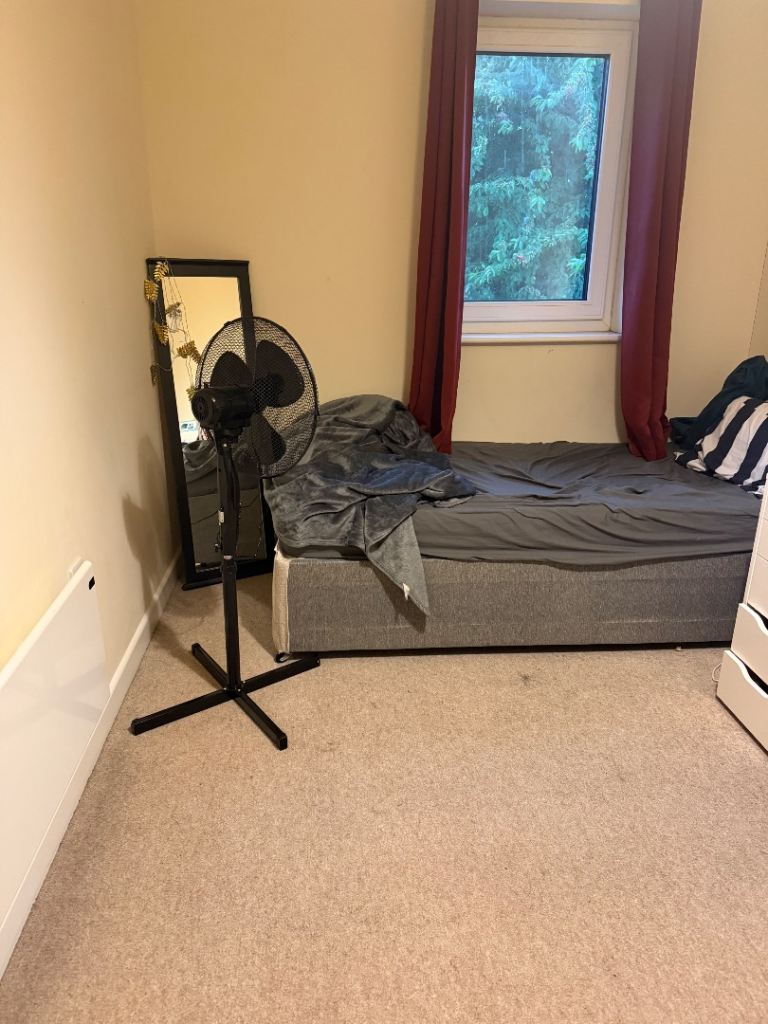Double room to rent