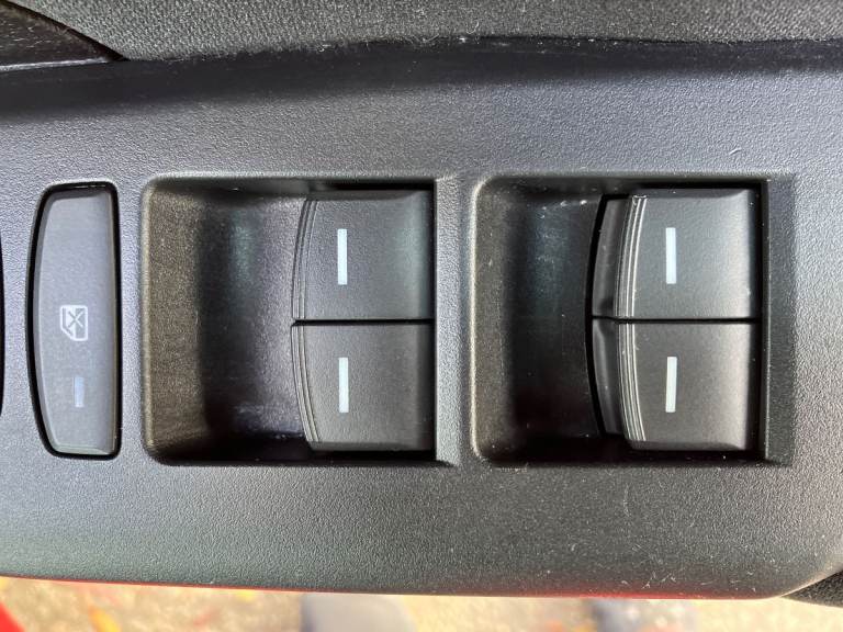 2018 Honda Civic 1.0 VTEC Turbo 126 SE 5dr Hatchback PETROL Manual