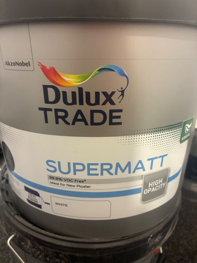 New Dulux Trade Supermatt White Paint - High Opacity