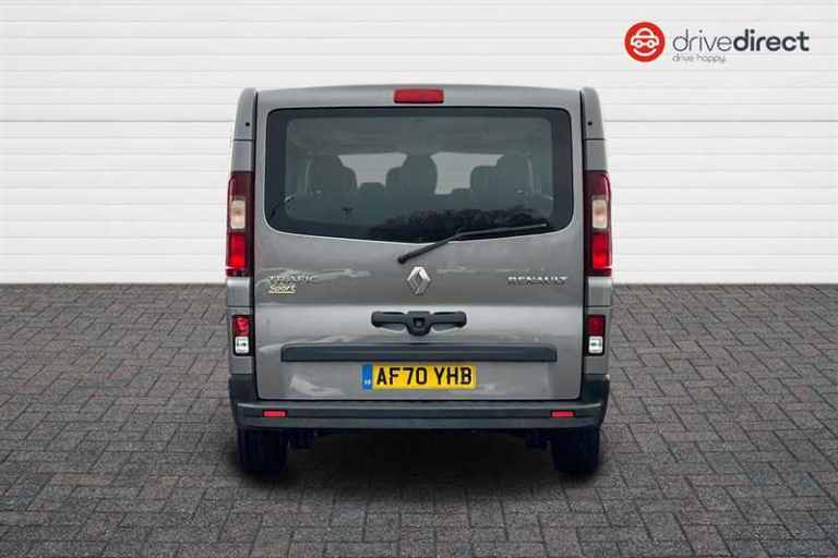 2020 Renault Trafic 2.0 dCi ENERGY 30 Sport Nav Minibus Double Cab 5dr Diesel Manual LWB Euro 6 M...