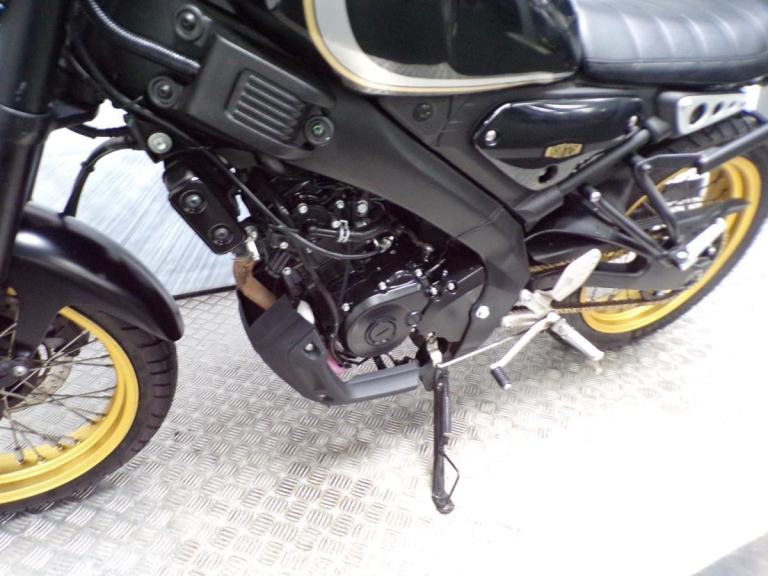 YAMAHA XSR 125CC