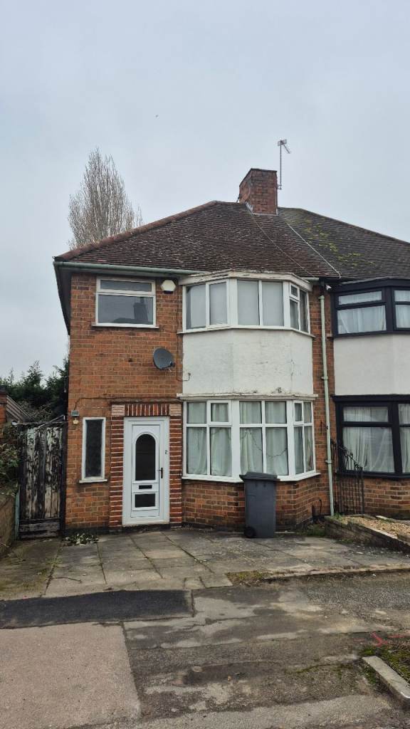 3 Bed Semi detached house to rent