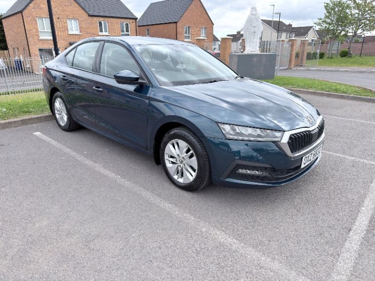 Skoda, OCTAVIA, Hatchback, 2020, Manual, 1498 (cc), 5 doors