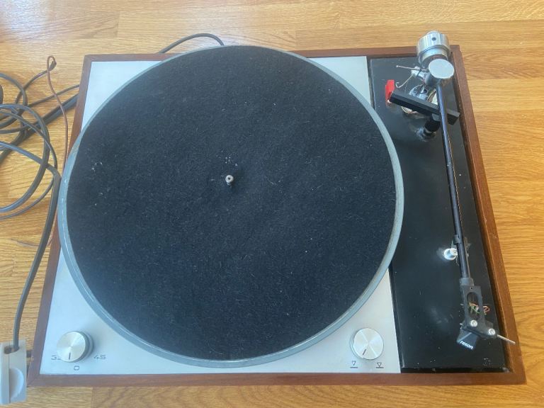 Thorens TD 150 MK II Turntable record deck player
