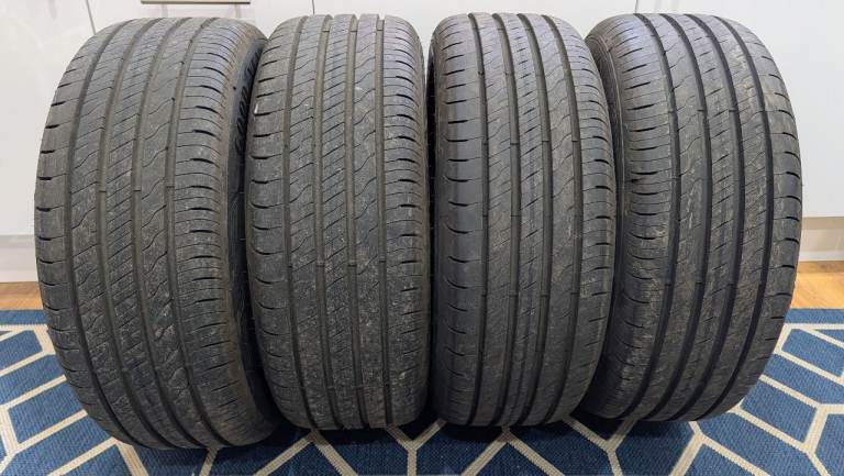 Goodyear Efficient Grip Performance 2 Tyres X4 - 205/55/16 