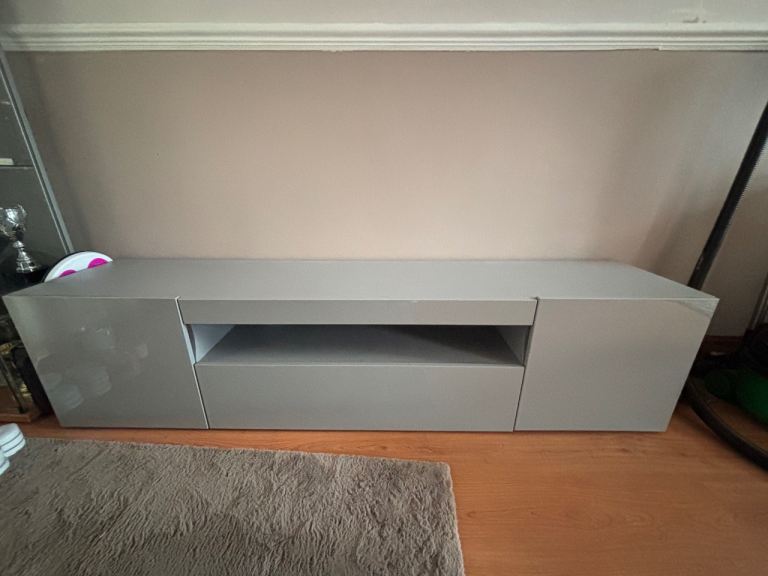 Tv unit - MUST COLLECT