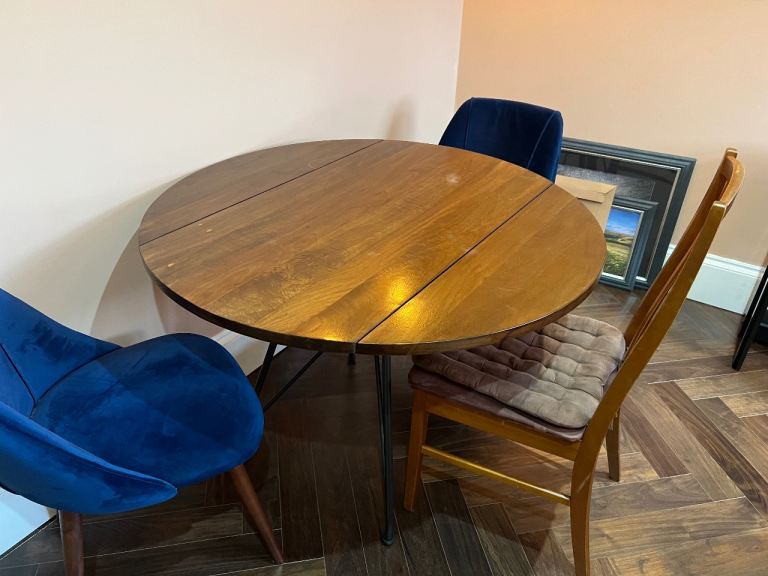 West Elm Solid Mango wood dining table 