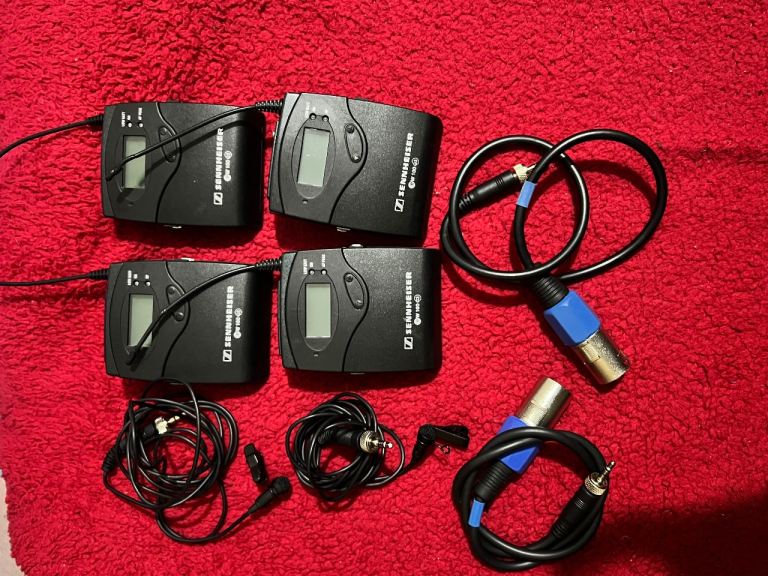 Sennheiser EW 100 G3  Bodypack Wireless Microphone Receiver GB 606-648 MHz  2X